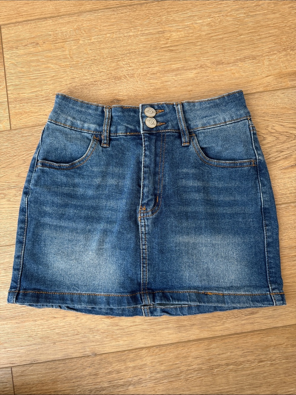 Classic Denim Mini Skirt in Medium Blue